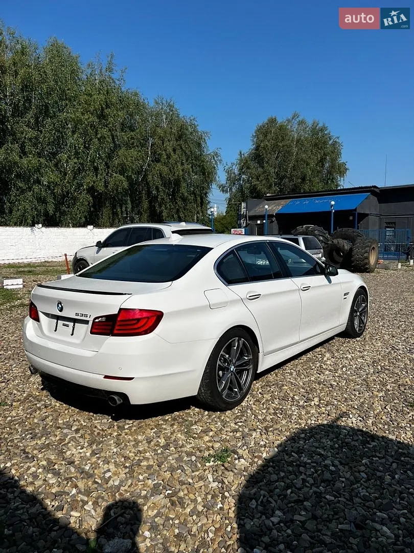2011 BMW 5er - мініатюра 4