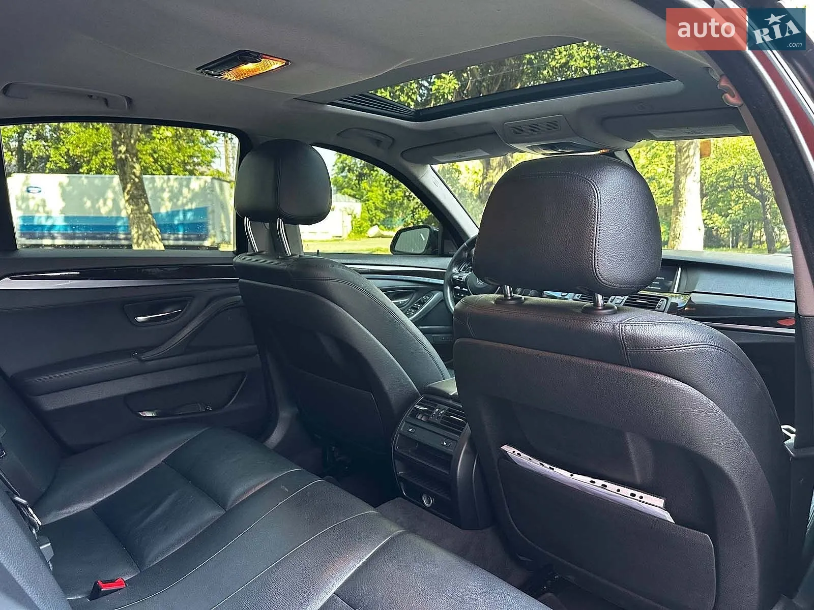 2014 BMW 5er - мініатюра 21