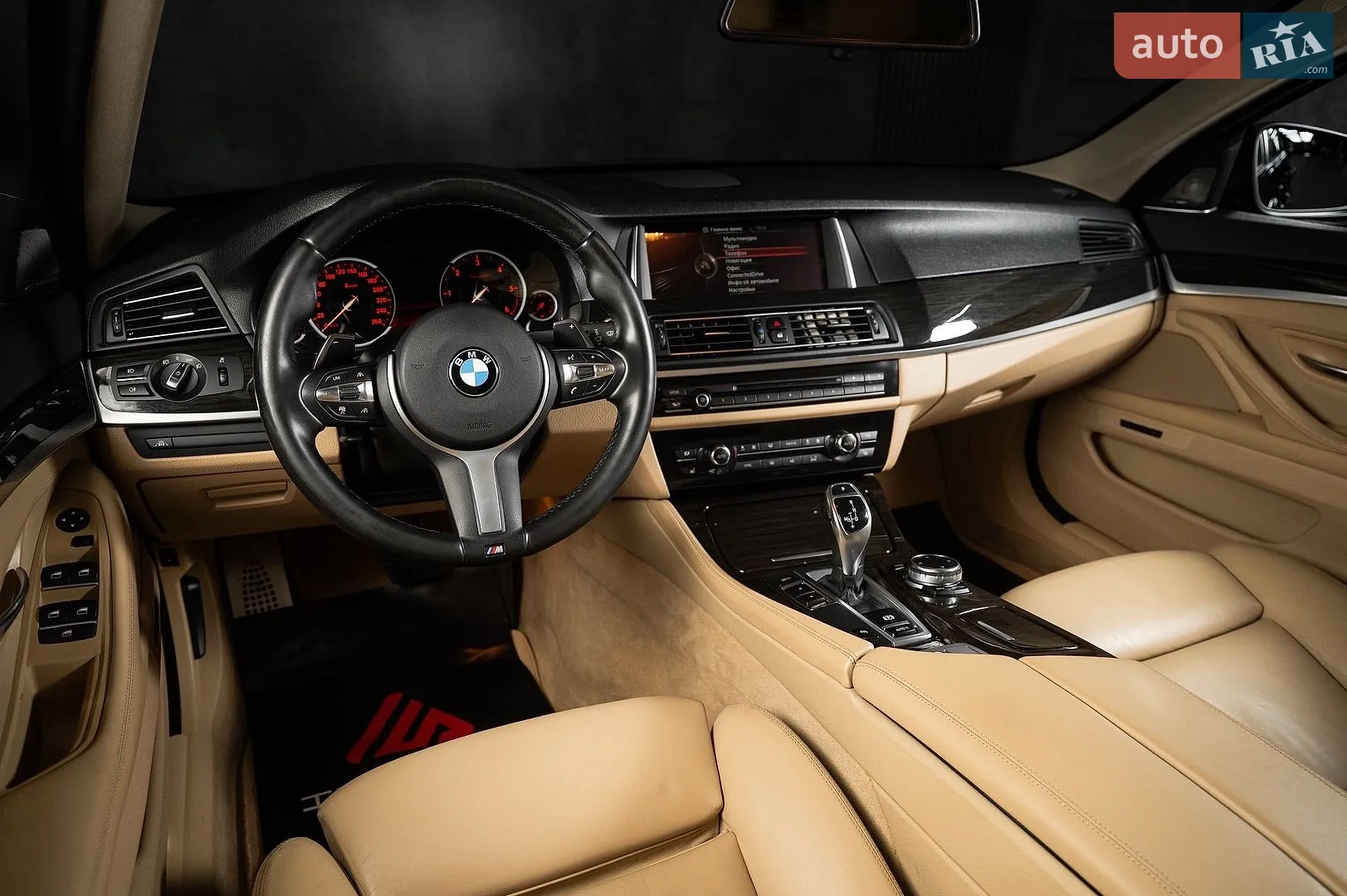 2013 BMW 5er - мініатюра 21