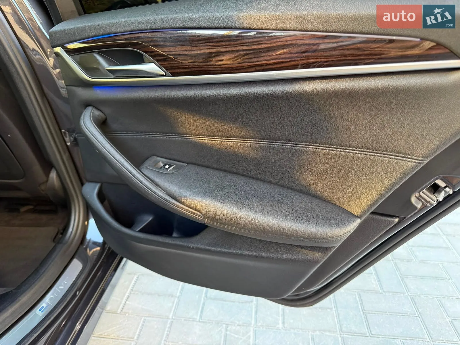 2018 BMW 5er - мініатюра 10