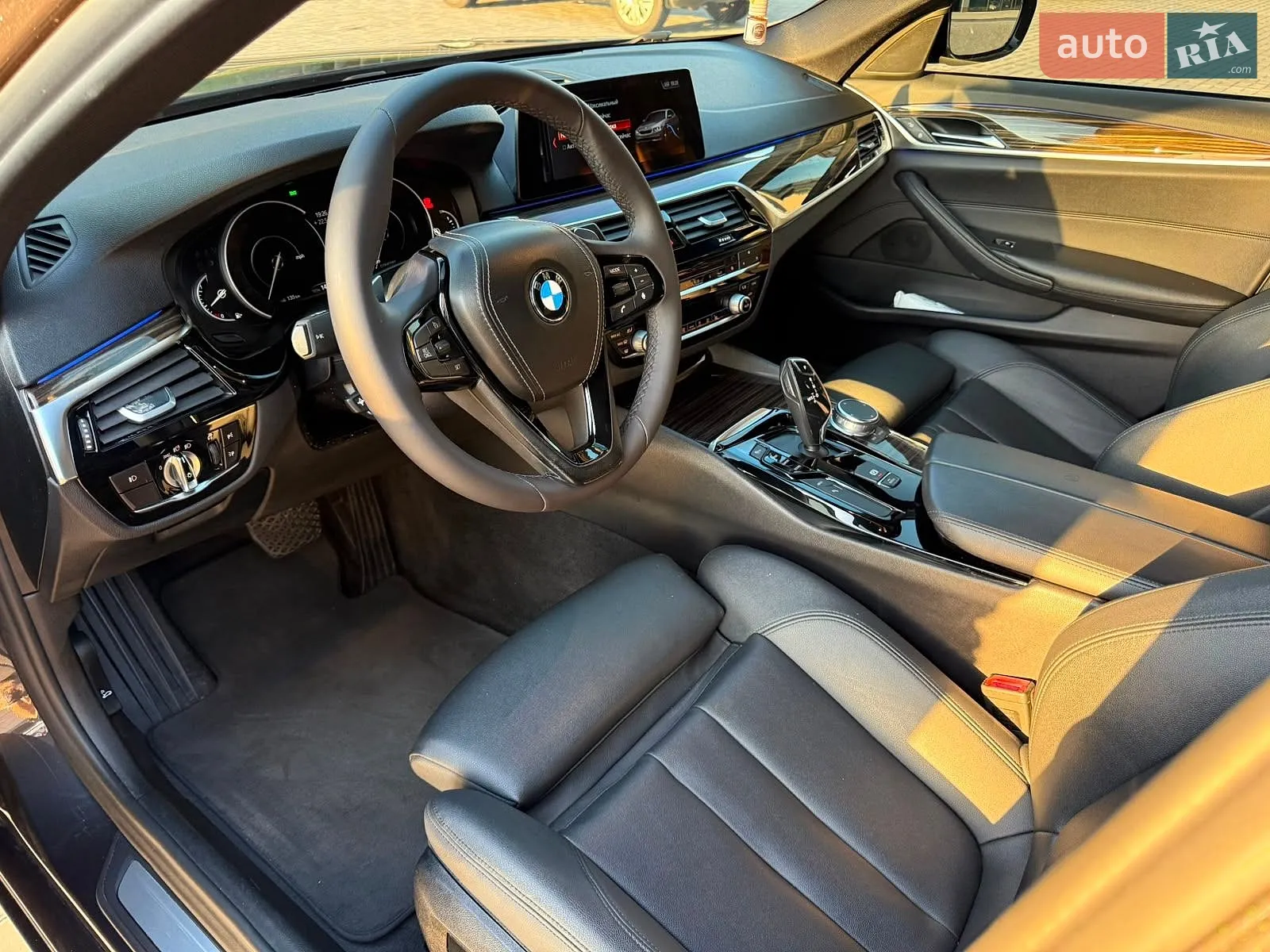2018 BMW 5er - мініатюра 18