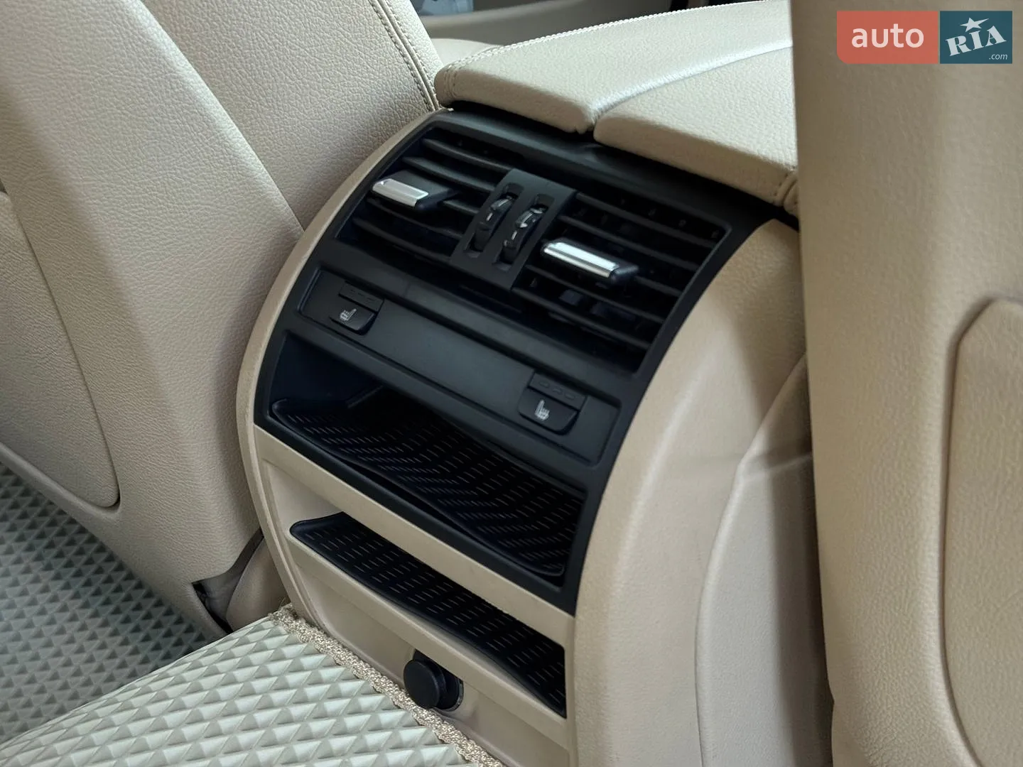 2014 BMW 5er - мініатюра 36