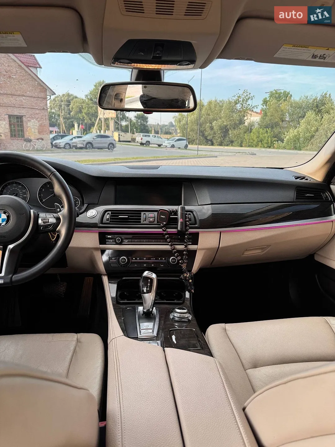 2011 BMW 5er - мініатюра 12