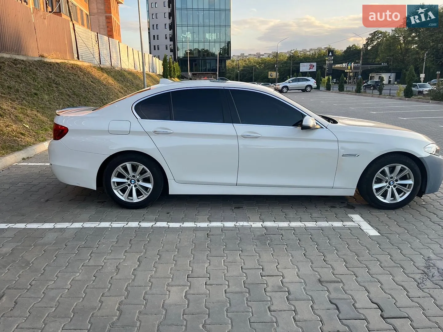 2014 BMW 5er - мініатюра 5