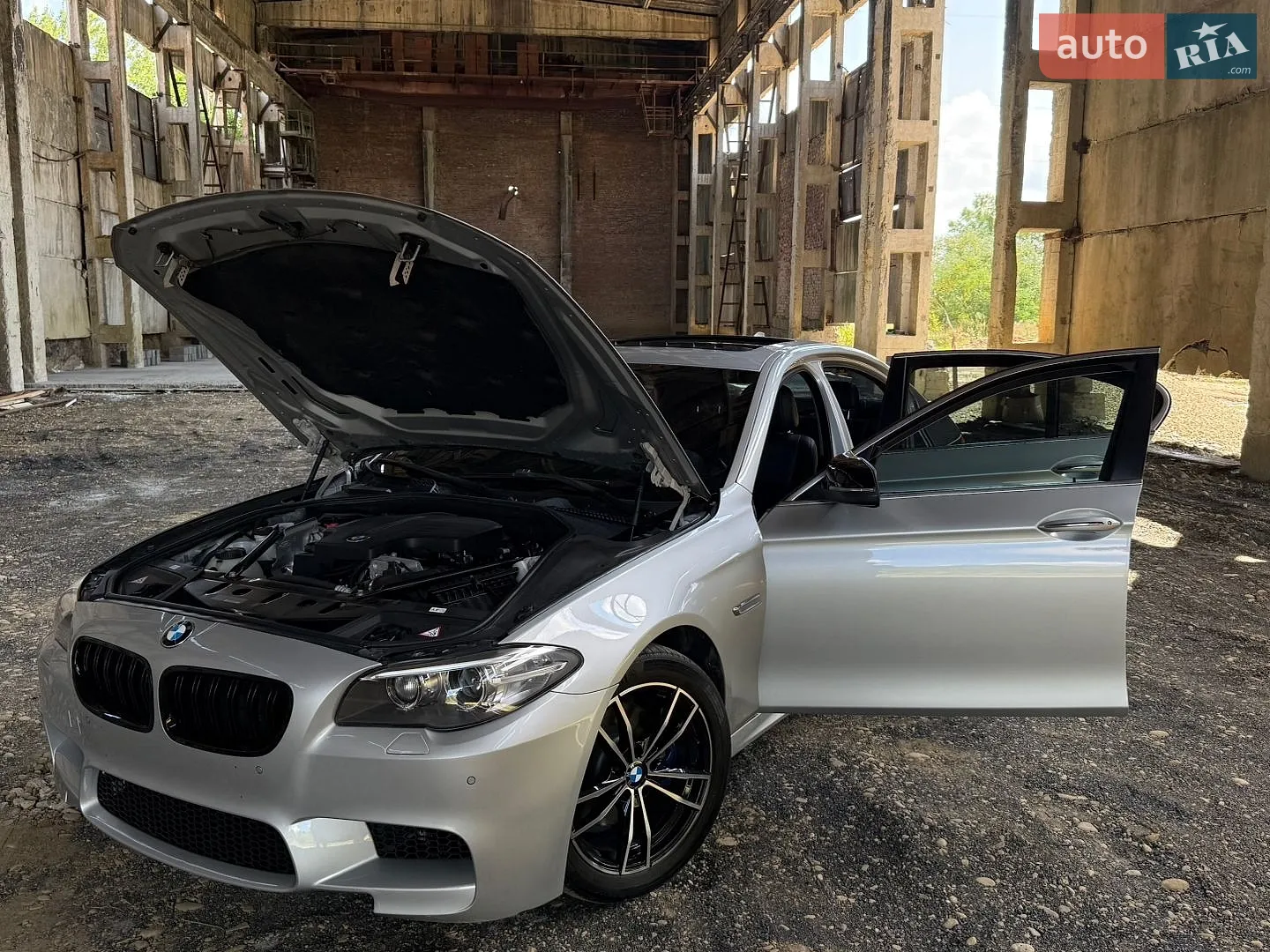 2014 BMW 5er - мініатюра 16