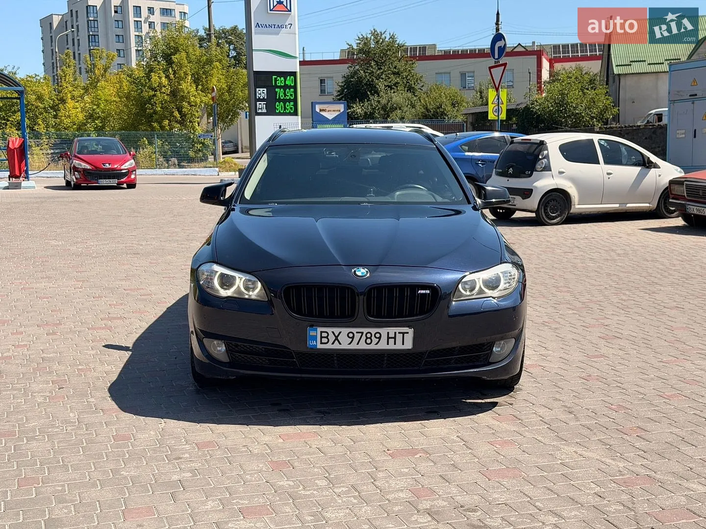2011 BMW 5er - мініатюра 14