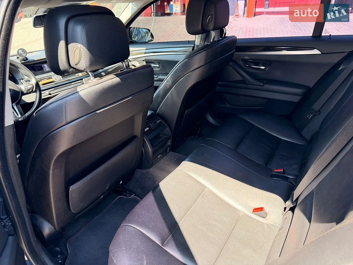 2011 BMW 5er - мініатюра 19