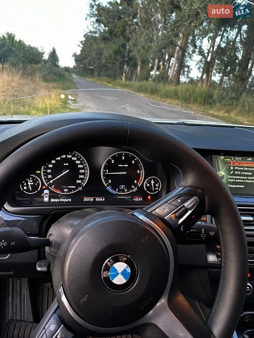 2012 BMW 5er - мініатюра 21