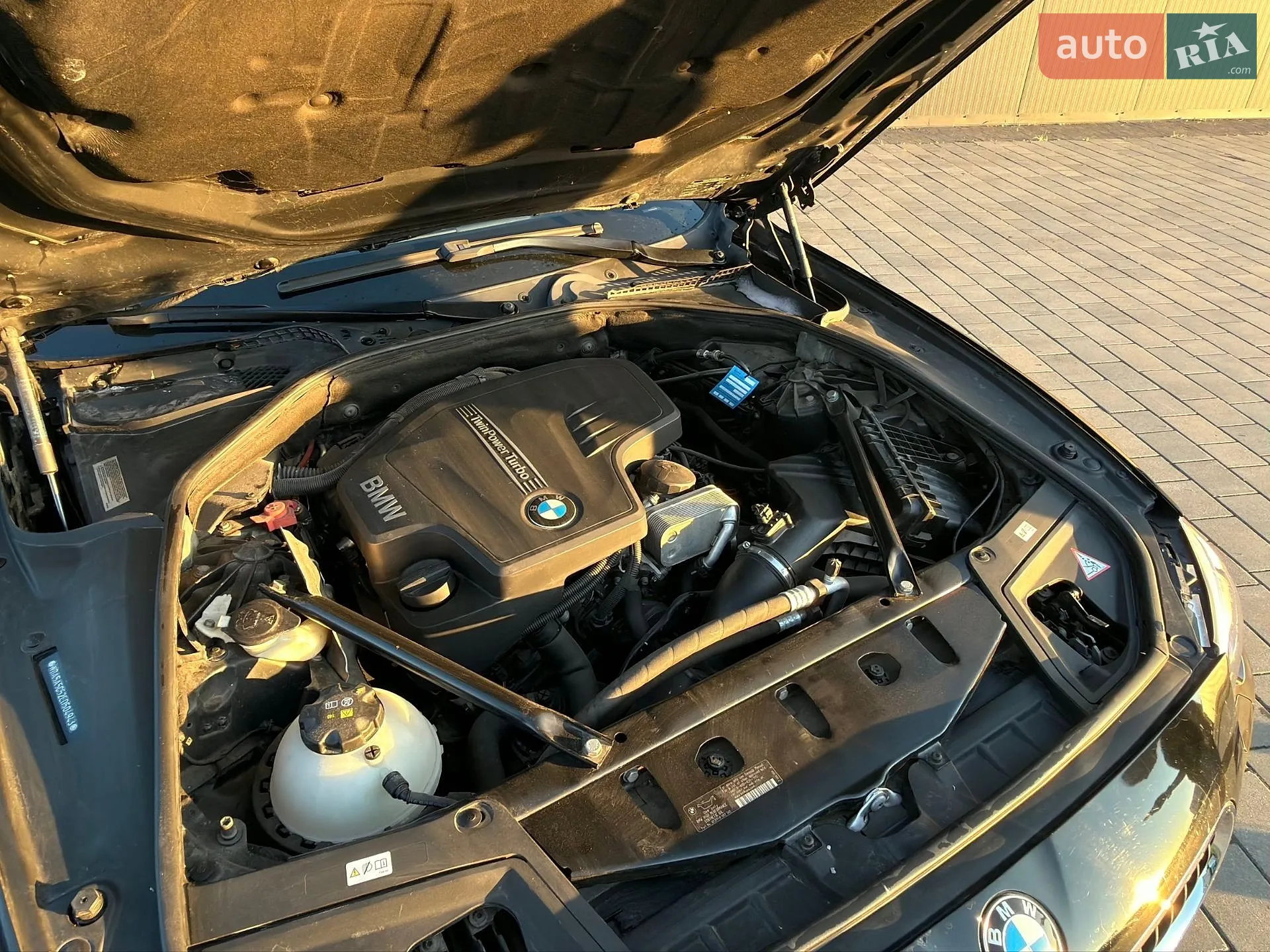 2014 BMW 5er - мініатюра 19