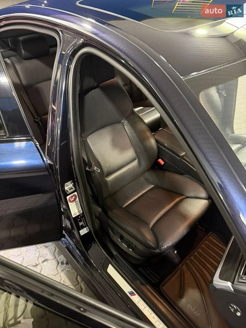 2013 BMW 5er - мініатюра 18