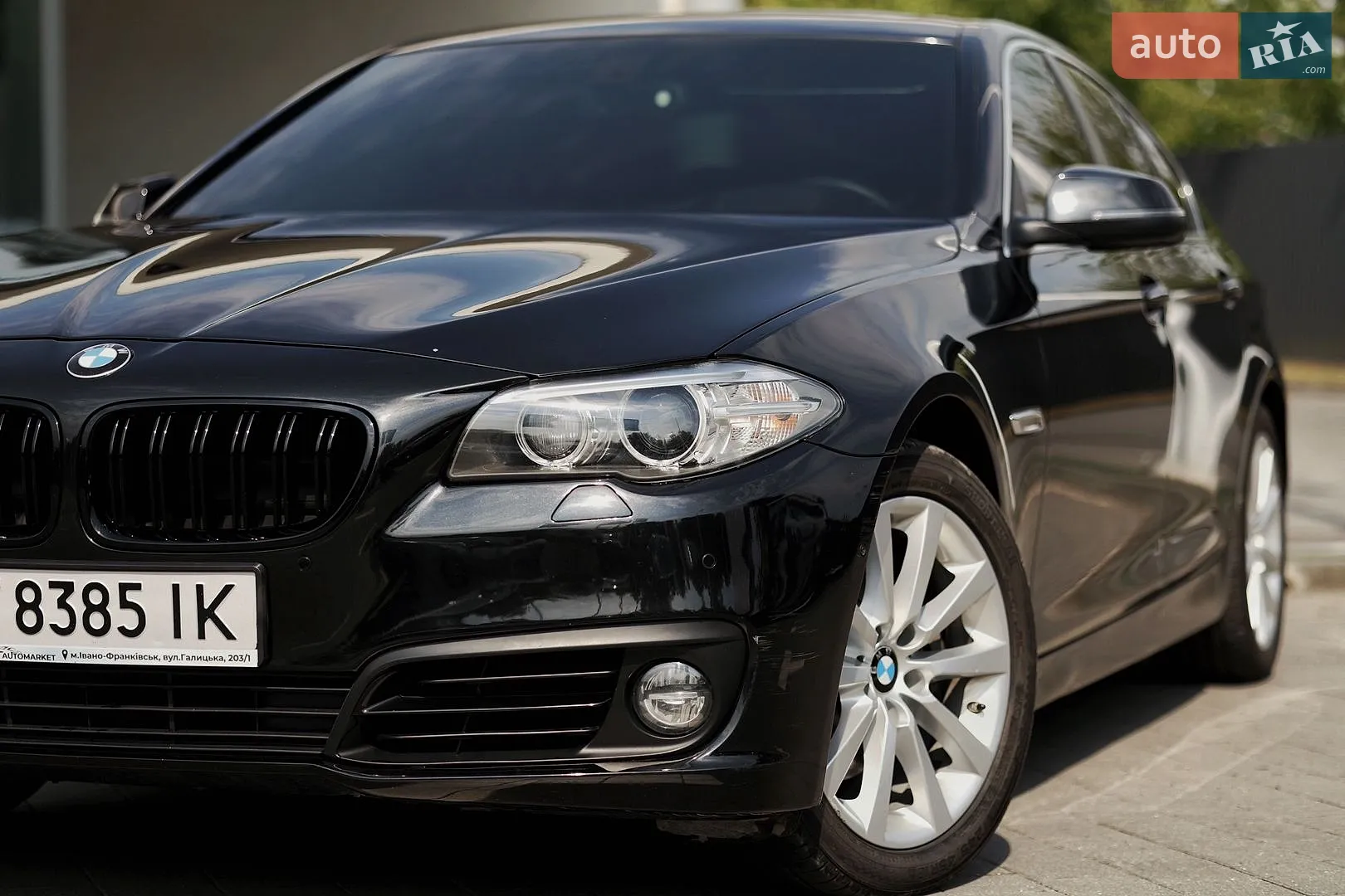 2016 BMW 5er - мініатюра 2