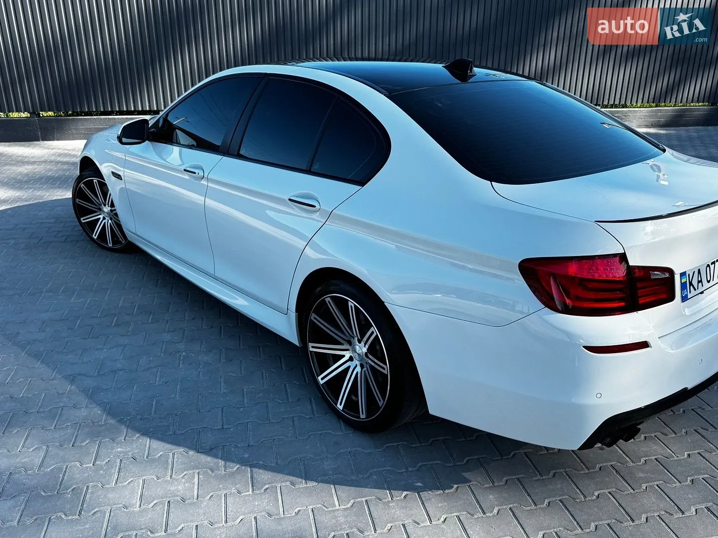 2011 BMW 5er - мініатюра 6