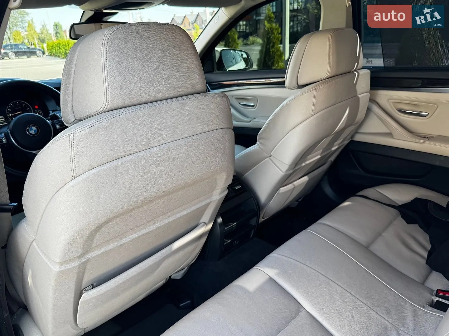 2011 BMW 5er - мініатюра 16