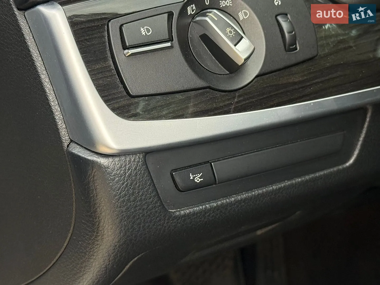 2012 BMW 5er - мініатюра 10