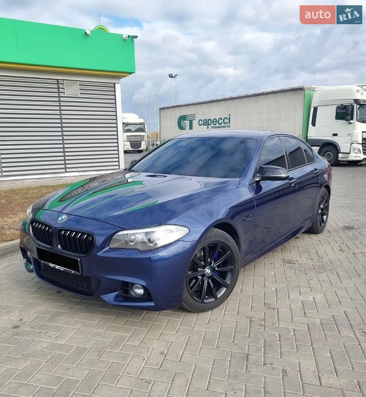 2015 BMW 5er - мініатюра 2