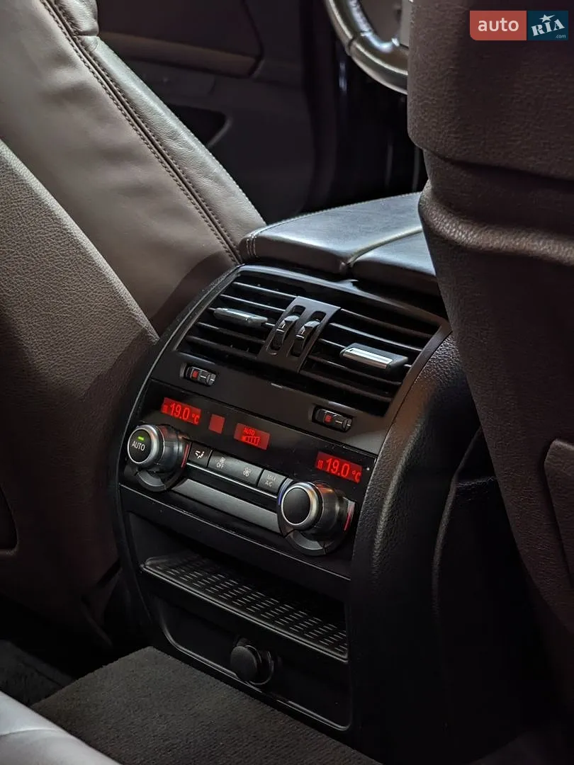 2013 BMW 5er - мініатюра 13