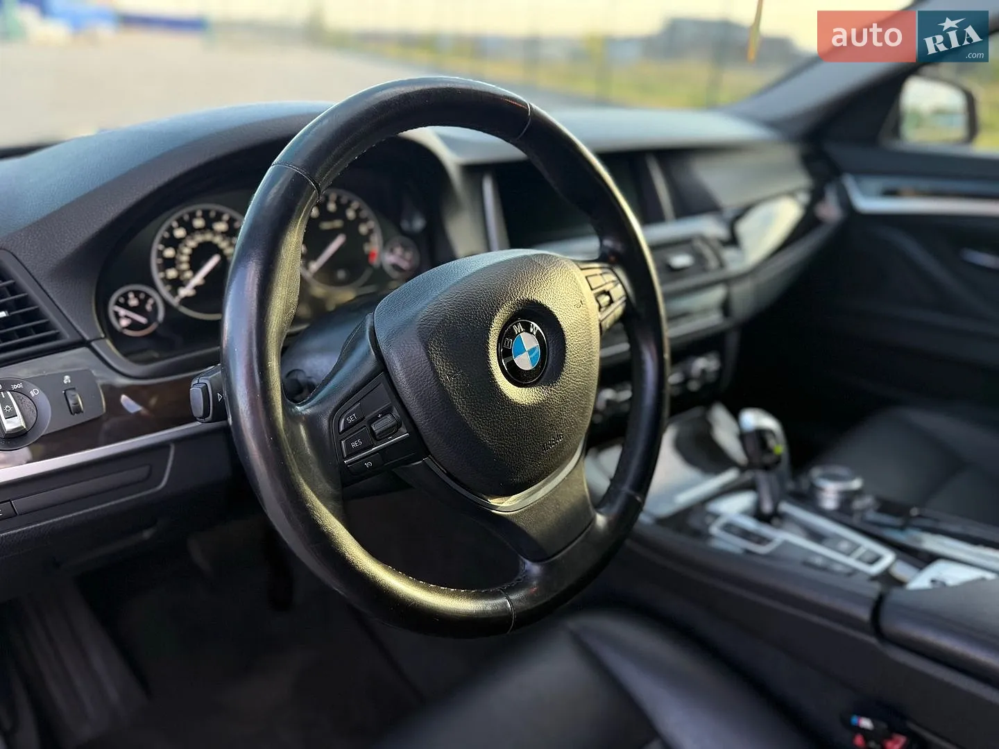 2015 BMW 5er - мініатюра 12