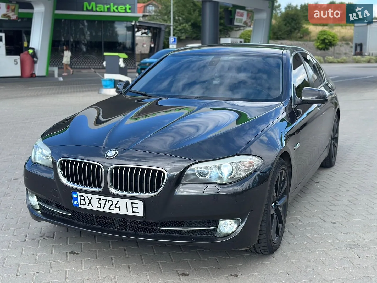 2010 BMW 5er - мініатюра 10