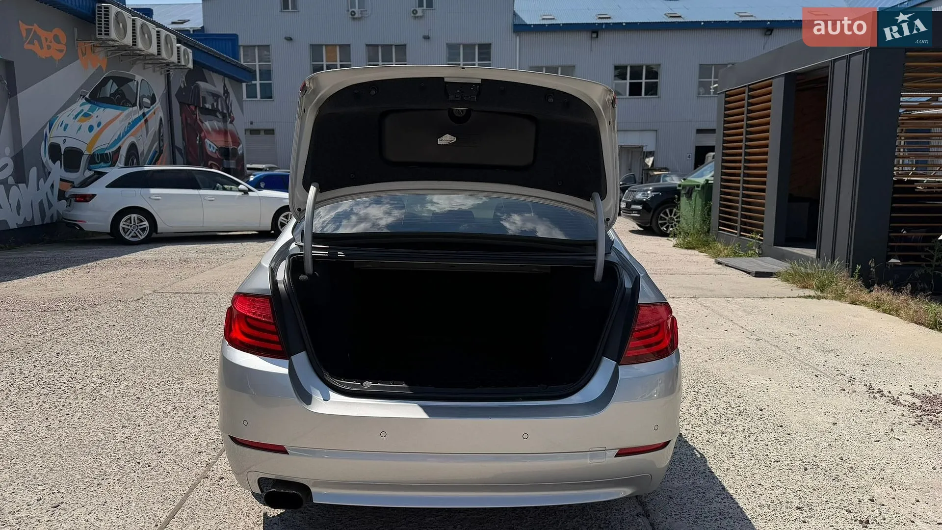 2011 BMW 5er - мініатюра 43