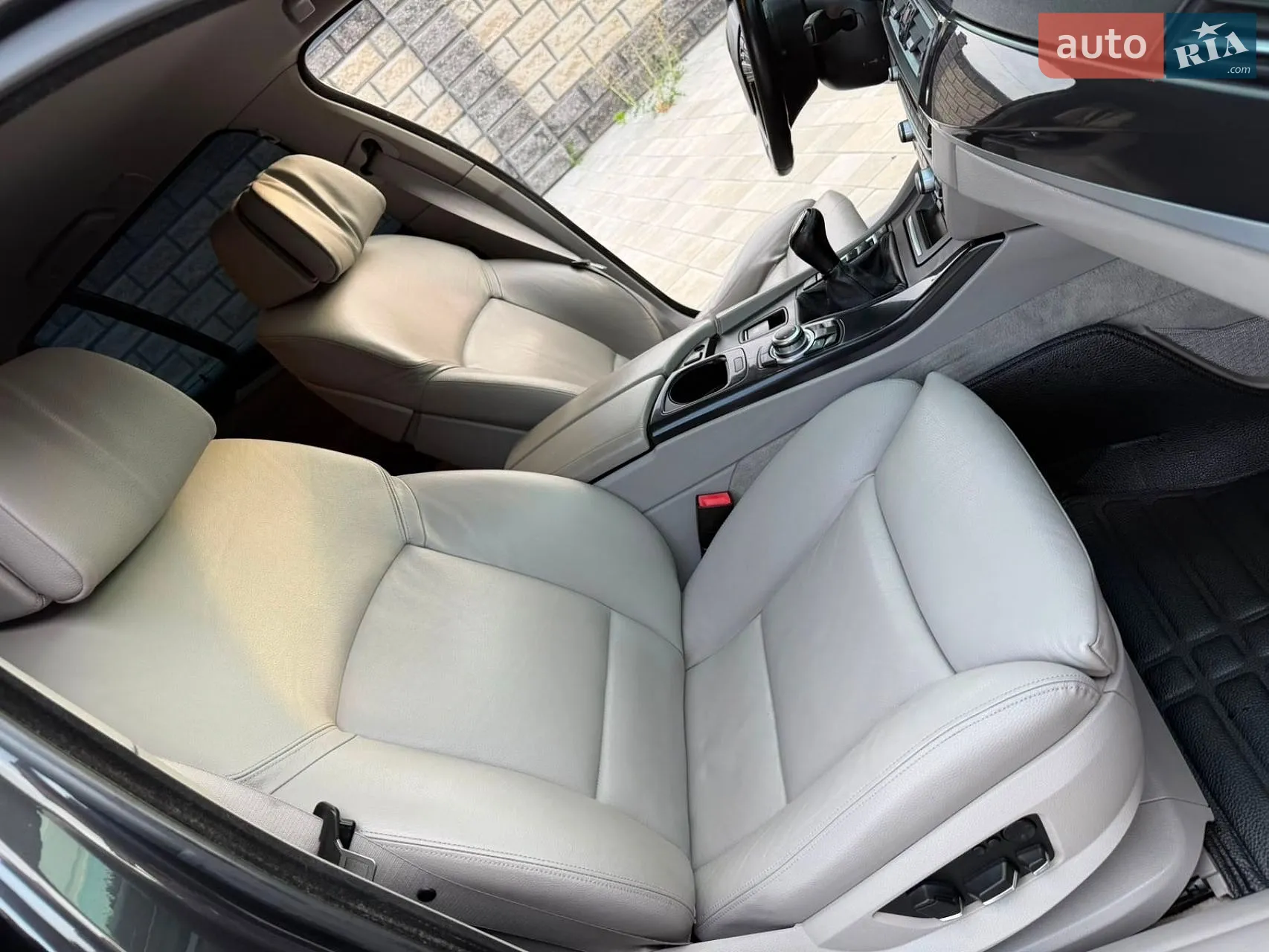 2012 BMW 5er - мініатюра 22