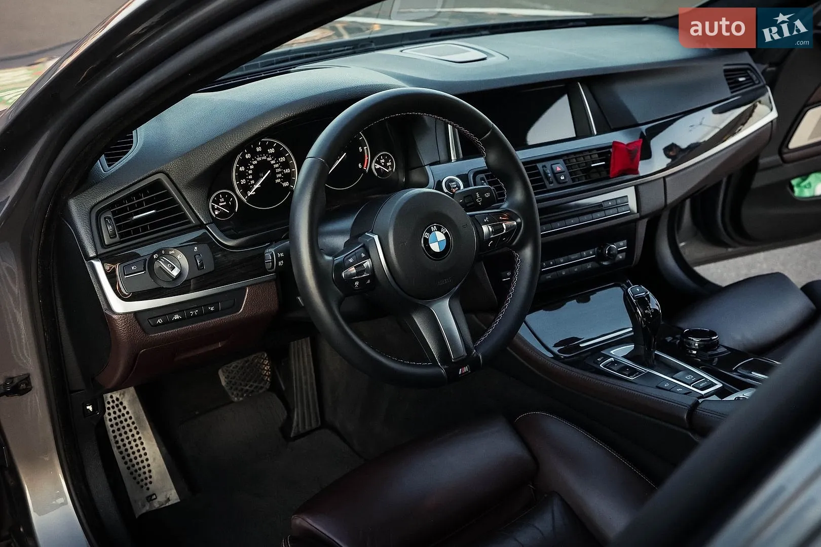 2014 BMW 5er - мініатюра 22