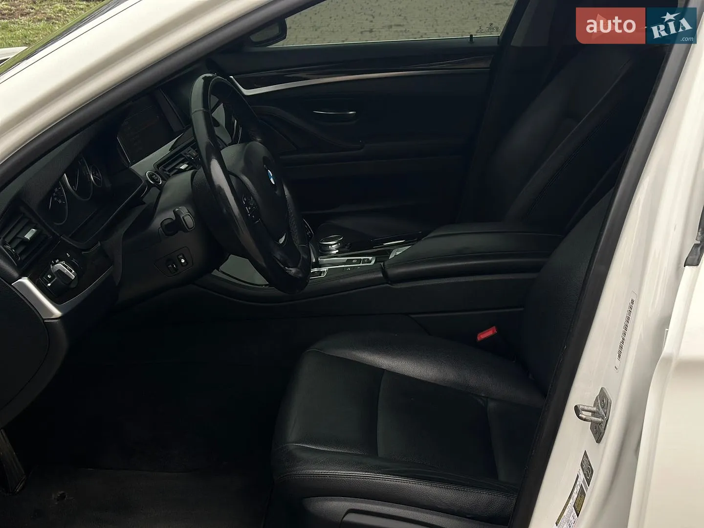 2015 BMW 5er - мініатюра 19