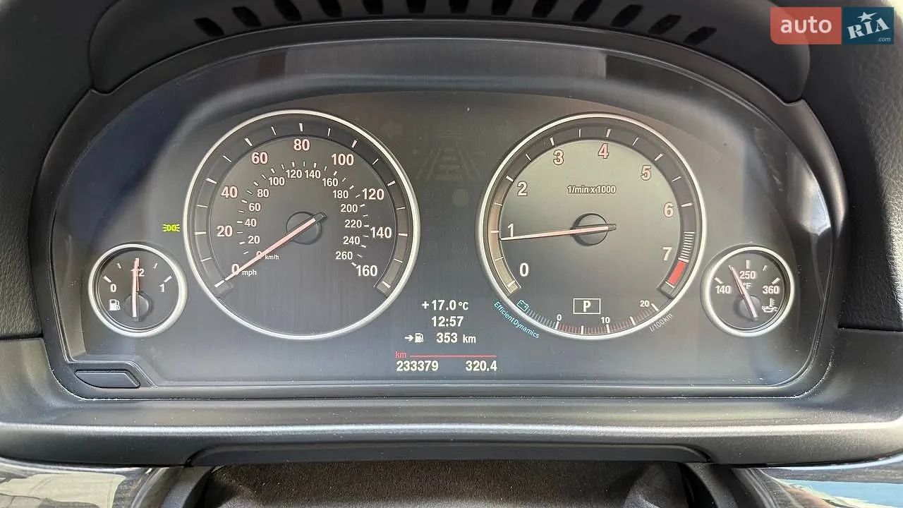 2012 BMW 5er - мініатюра 21