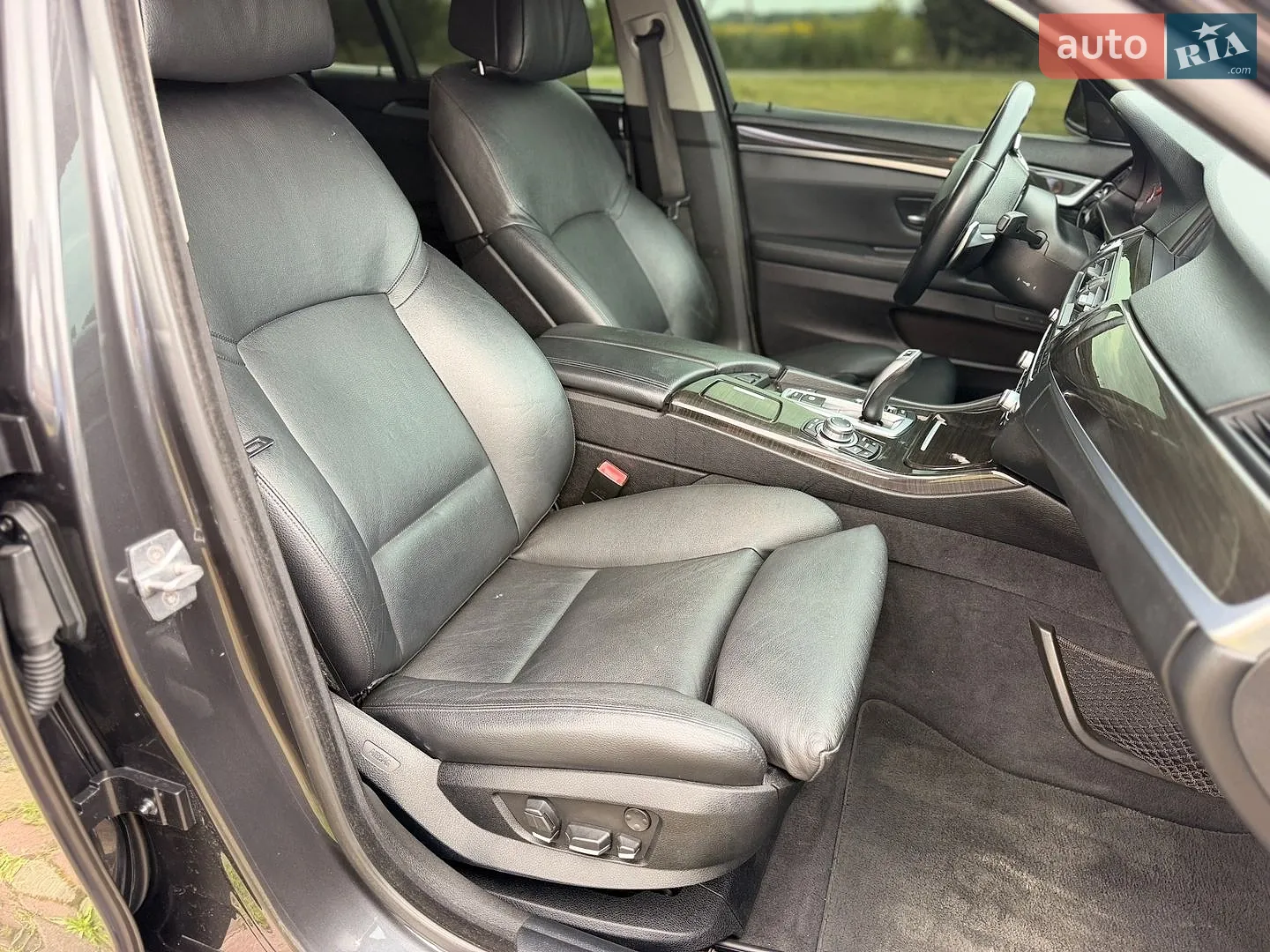 2010 BMW 5er - мініатюра 12