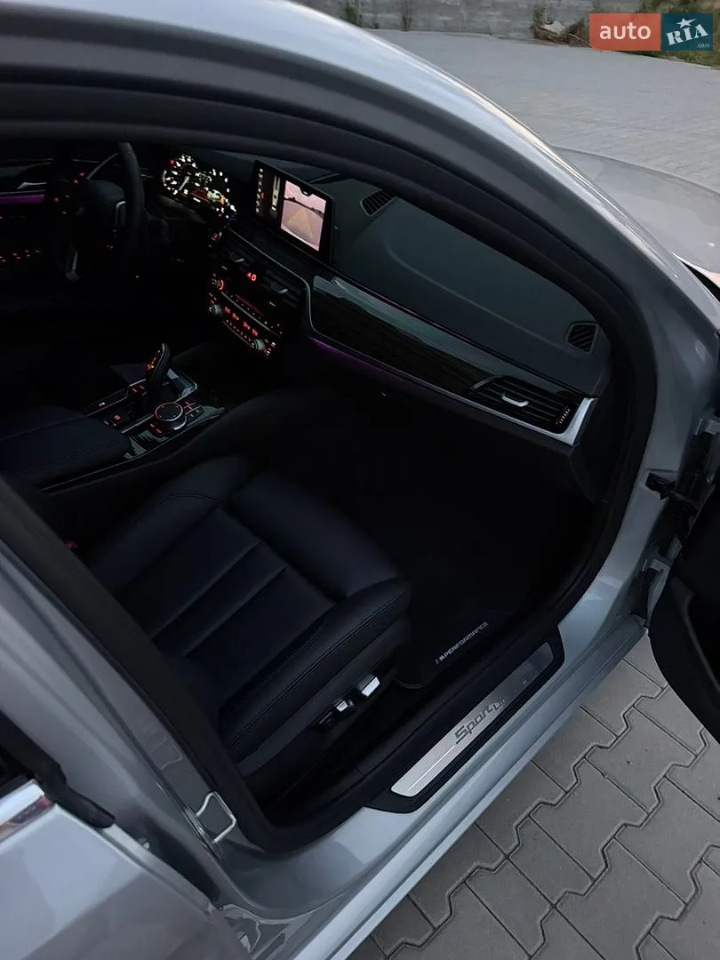 2018 BMW 5er - мініатюра 13