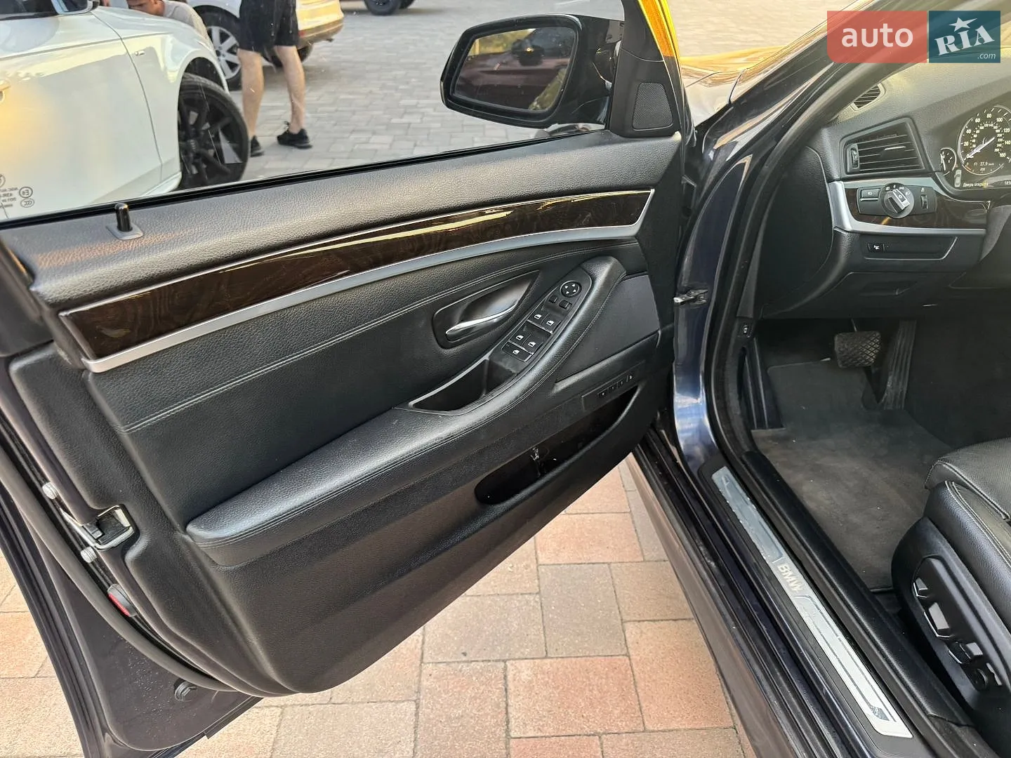 2013 BMW 5er - мініатюра 11