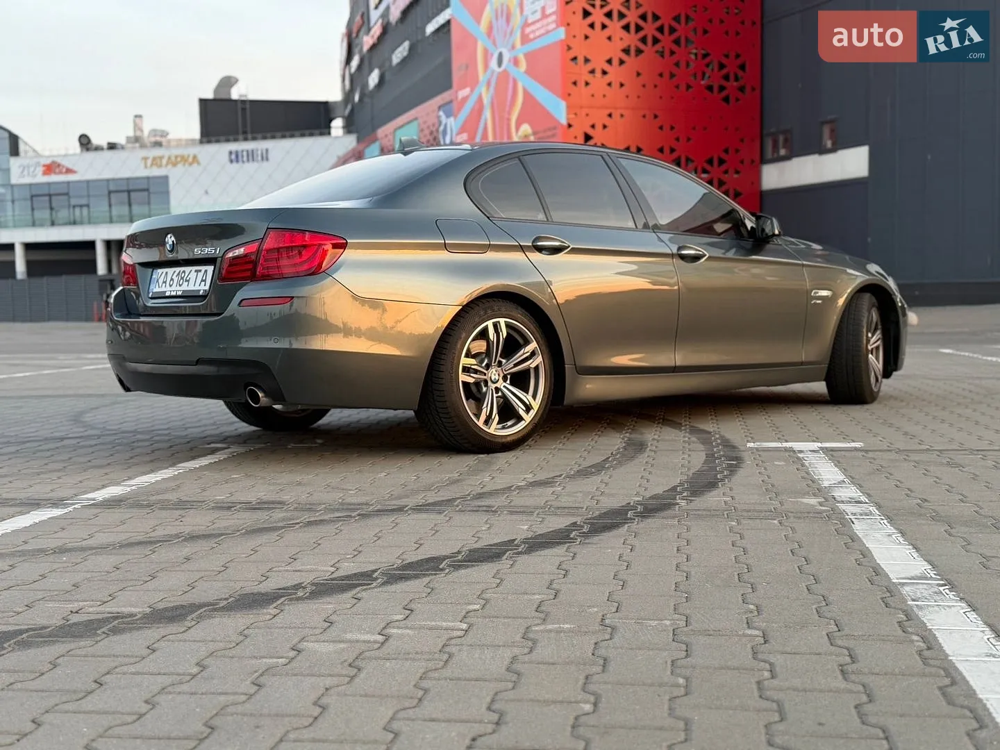 2011 BMW 5er - мініатюра 8