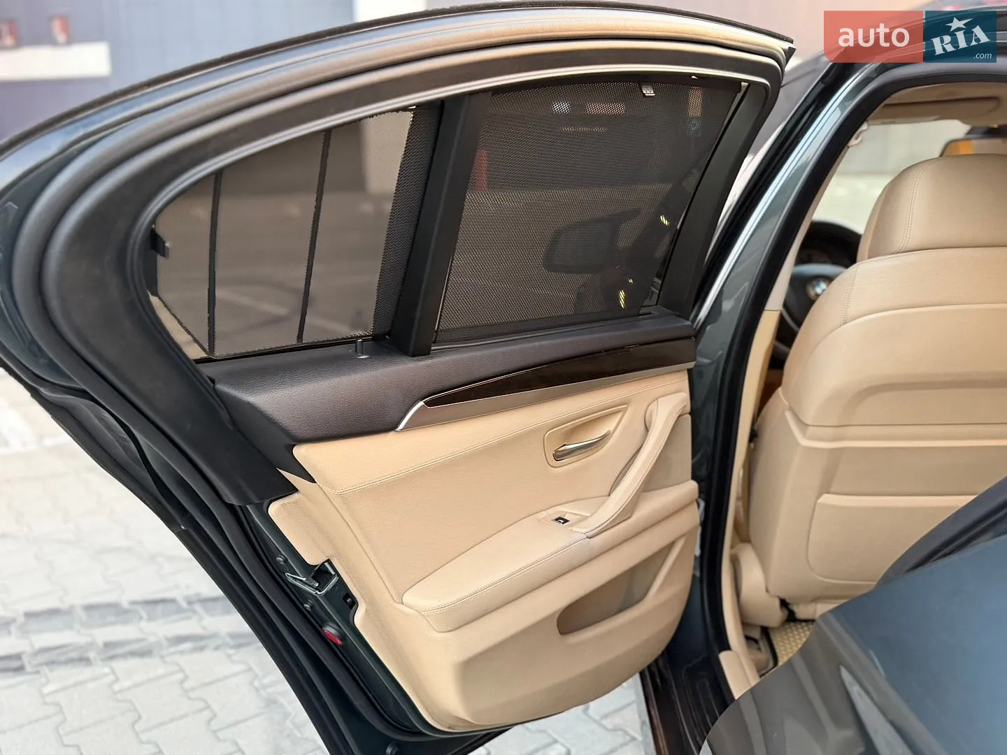 2011 BMW 5er - мініатюра 16