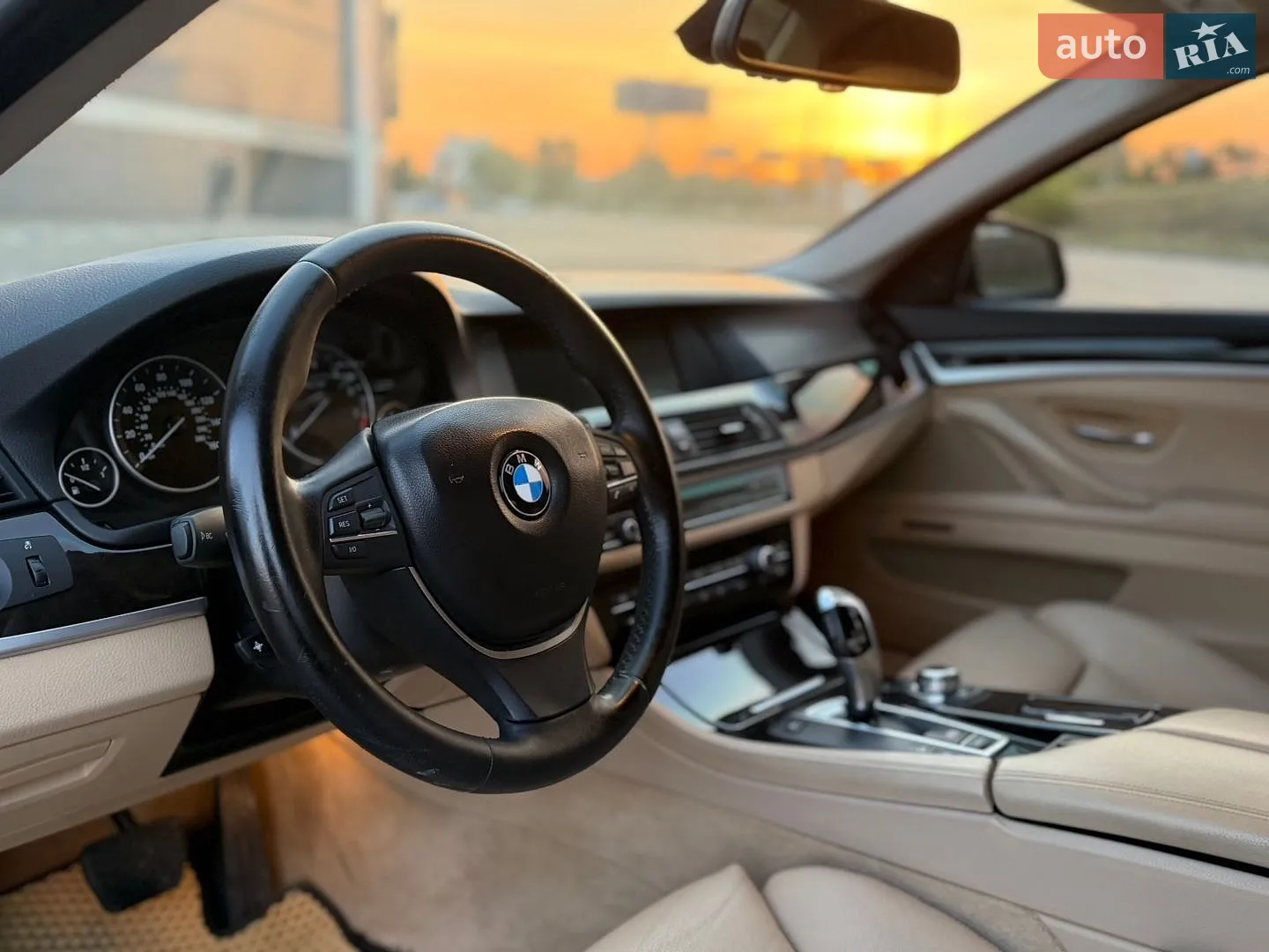 2011 BMW 5er - мініатюра 18