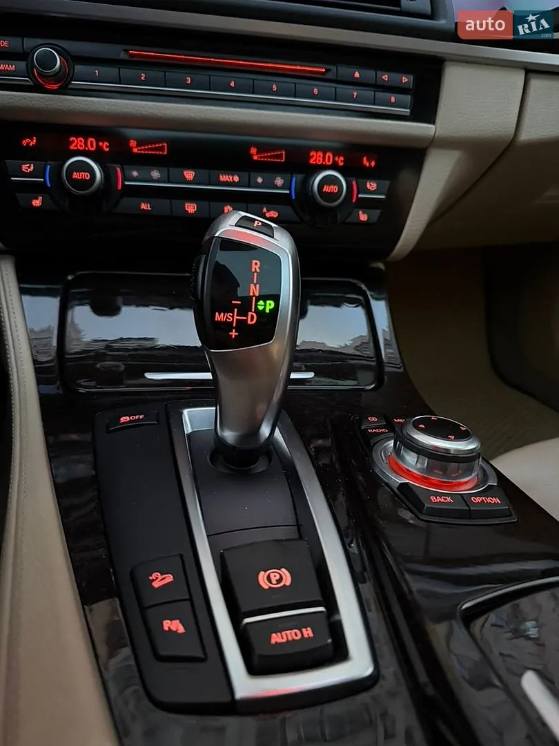 2011 BMW 5er - мініатюра 30