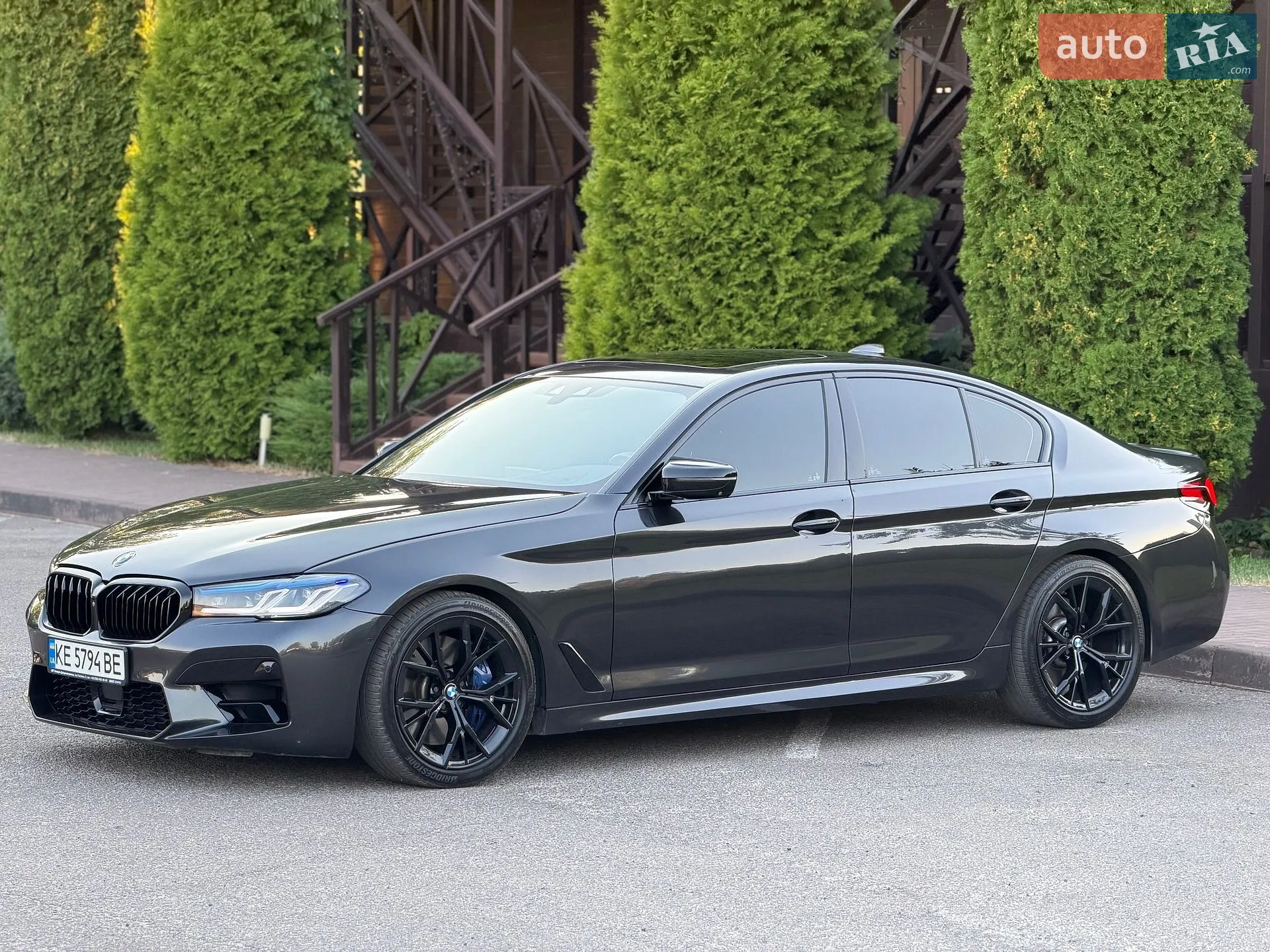 2017 BMW 5er - мініатюра 2