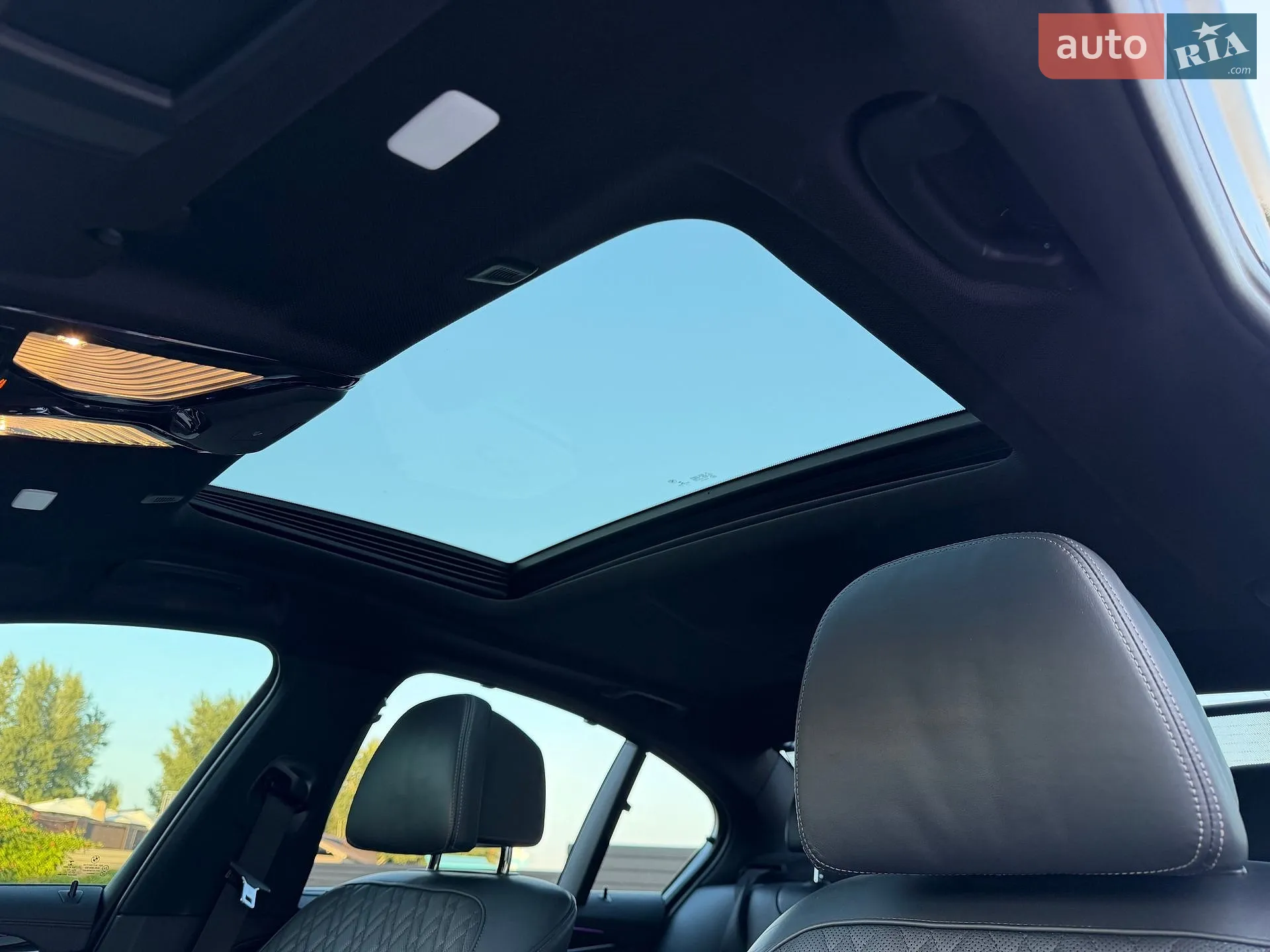 2017 BMW 5er - мініатюра 19