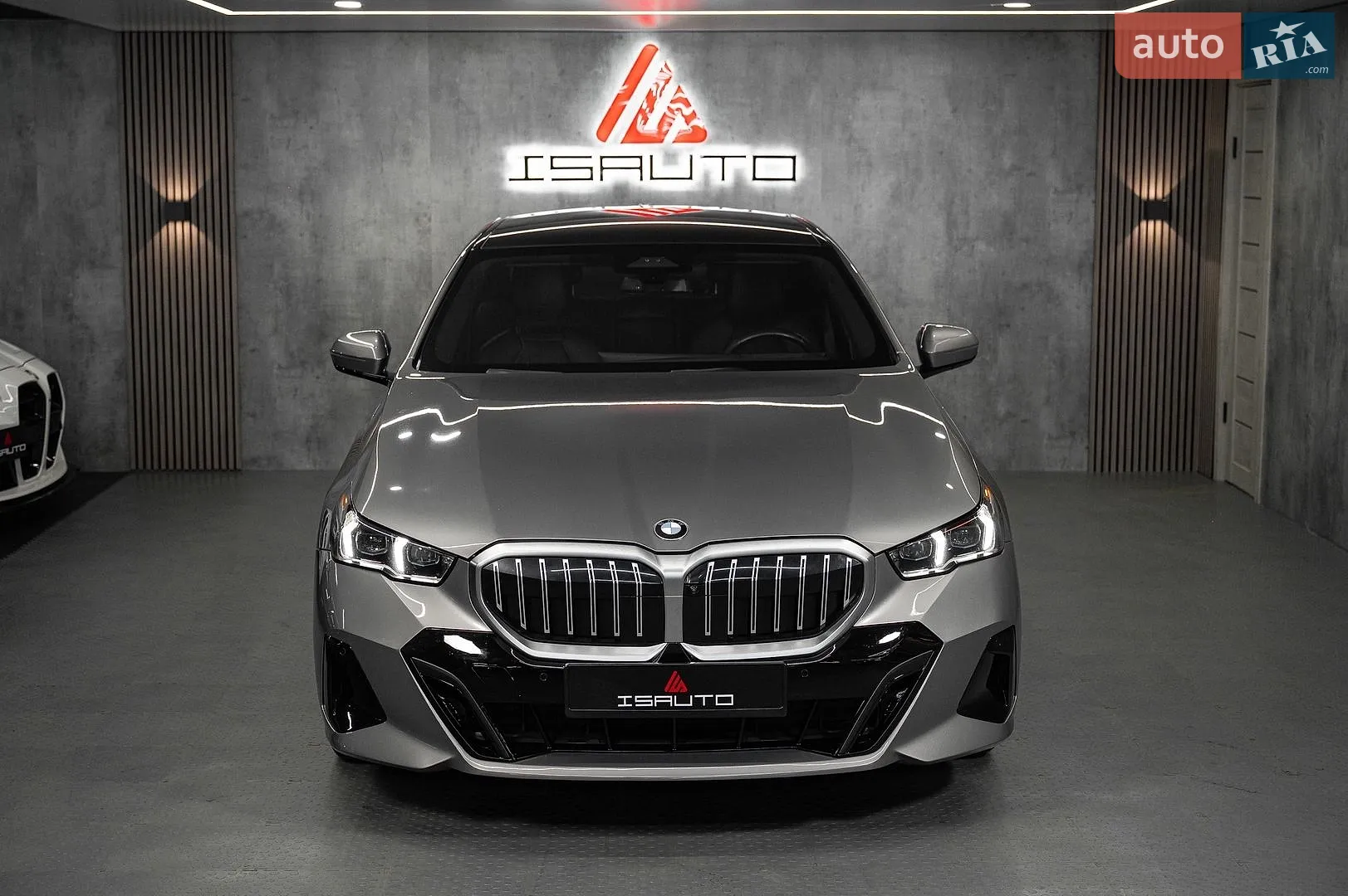 2024 BMW 5er - мініатюра 5