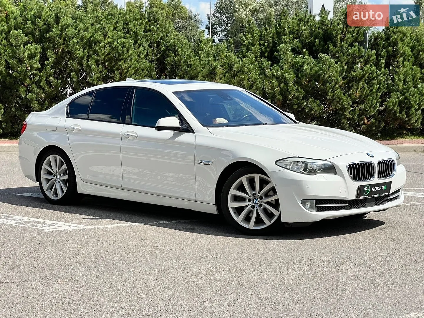 2010 BMW 5er - мініатюра 2