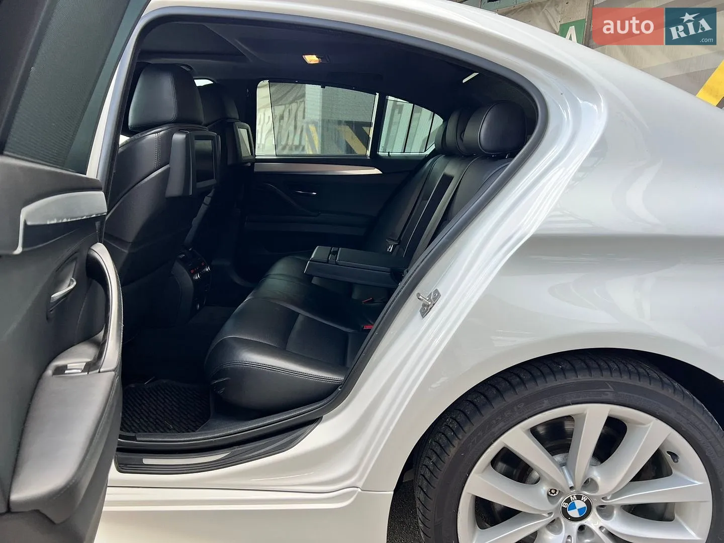 2010 BMW 5er - мініатюра 43