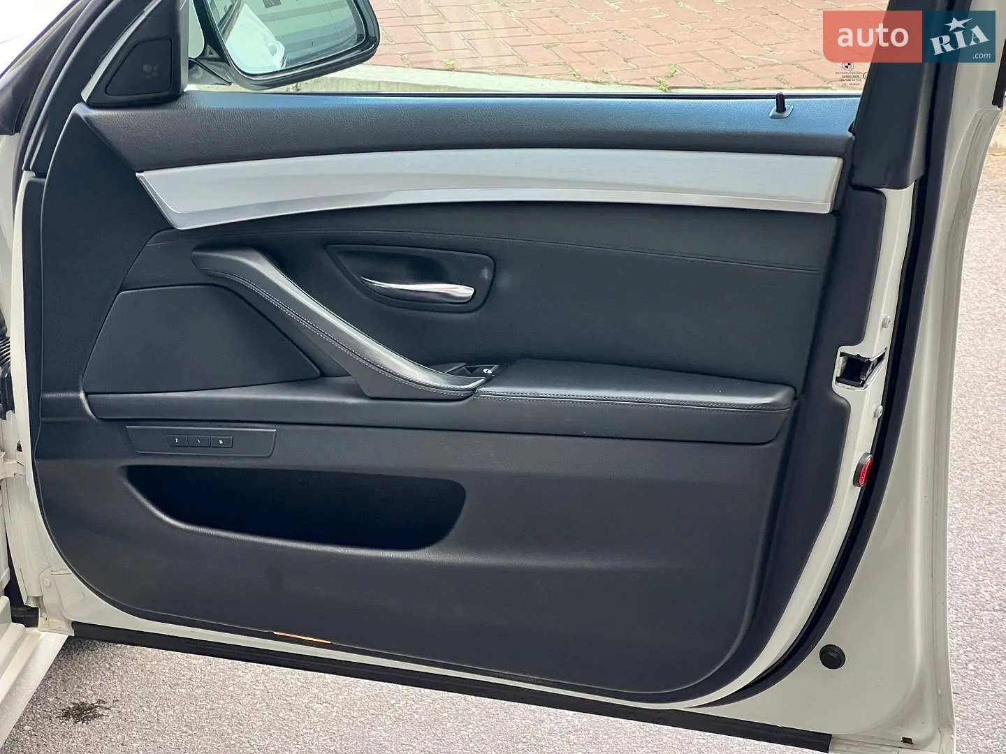 2010 BMW 5er - мініатюра 51