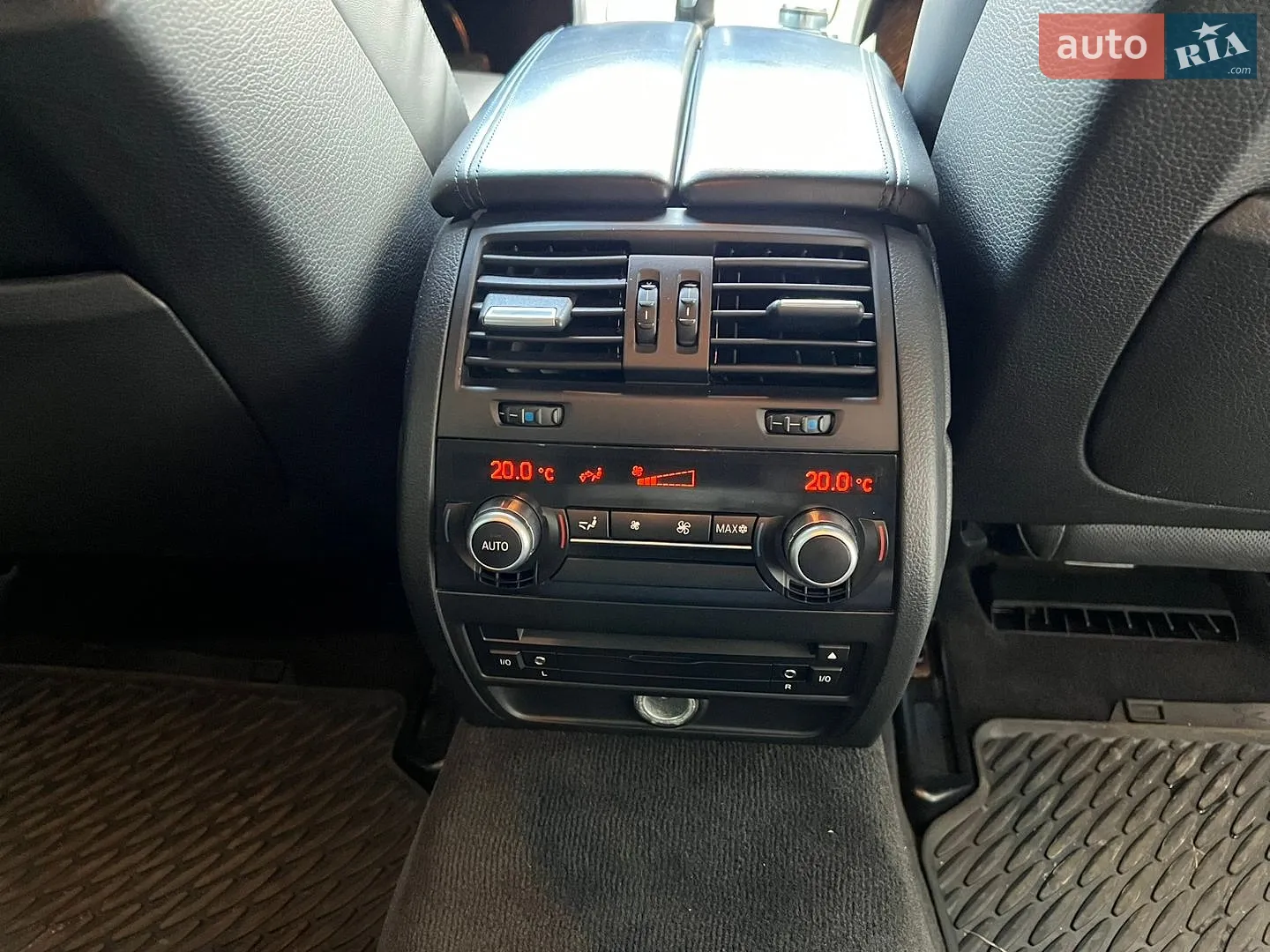 2010 BMW 5er - мініатюра 50