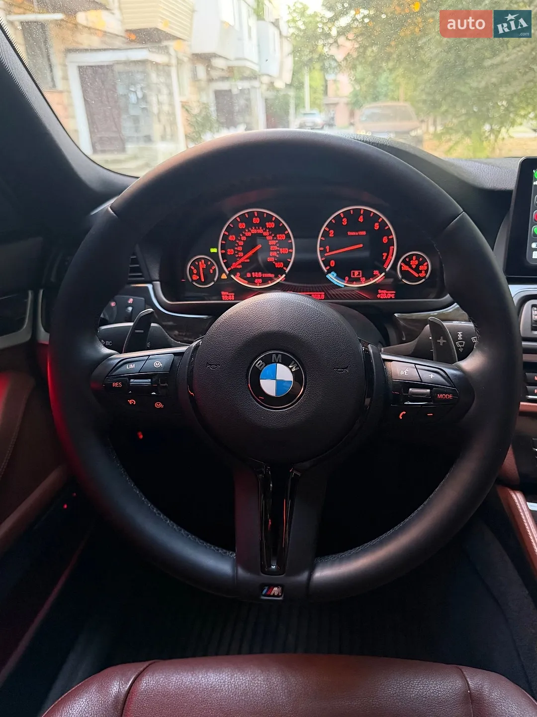 2013 BMW 5er - мініатюра 9