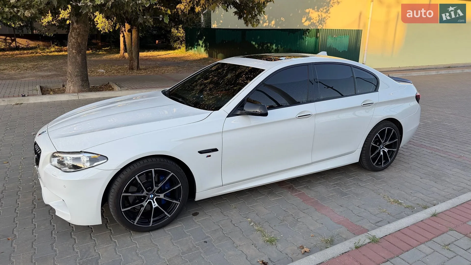 2013 BMW 5er - мініатюра 17