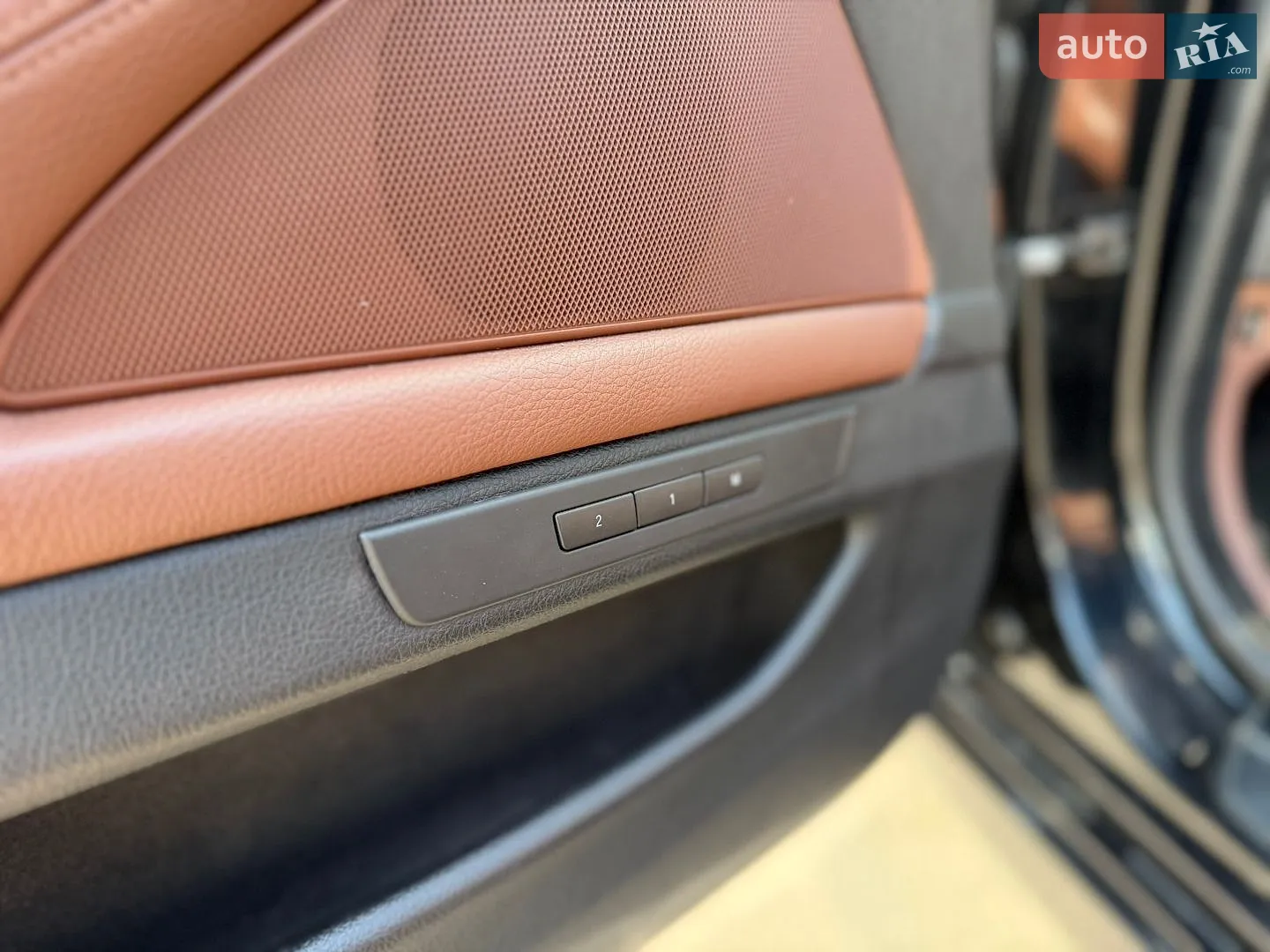 2011 BMW 5er - мініатюра 35