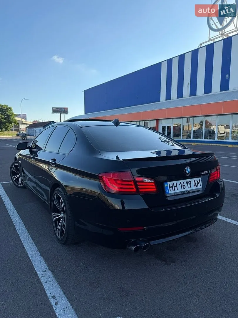 2011 BMW 5er - мініатюра 4