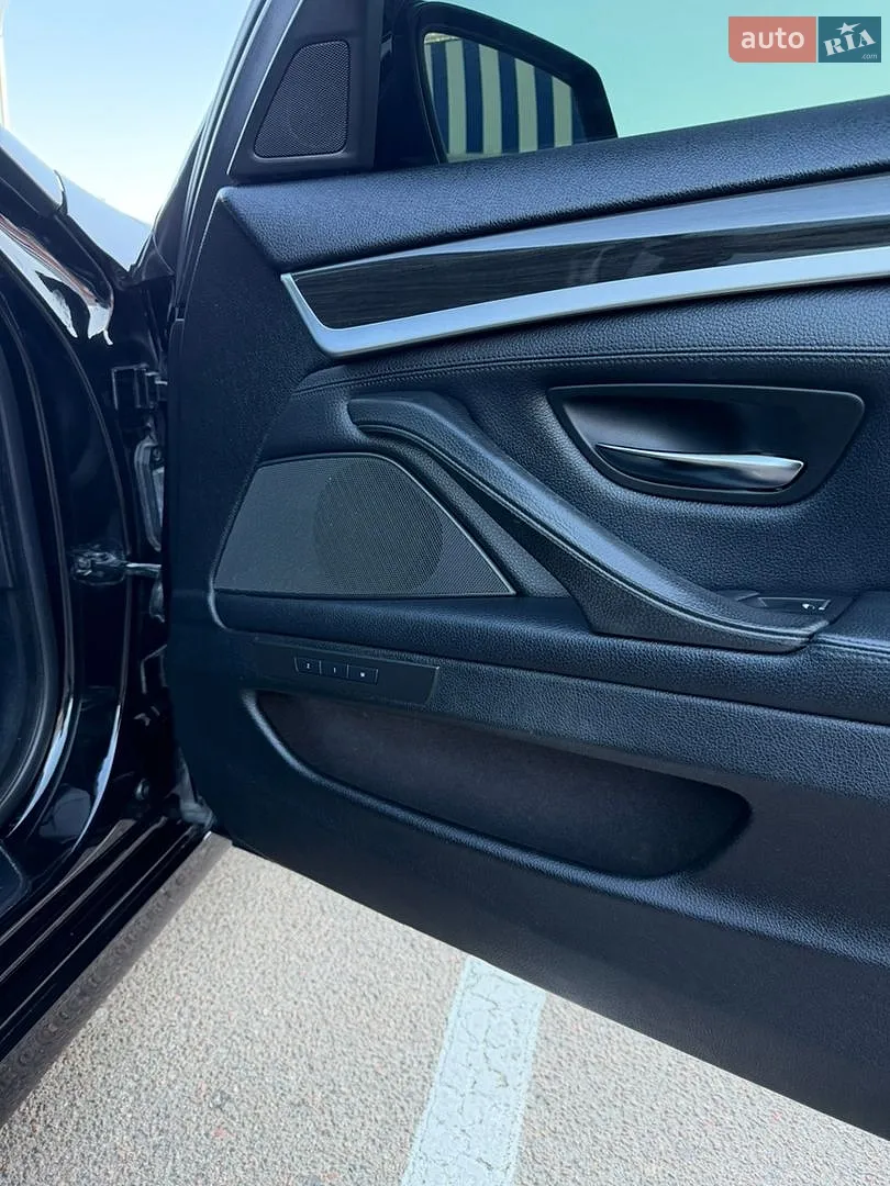 2011 BMW 5er - мініатюра 11