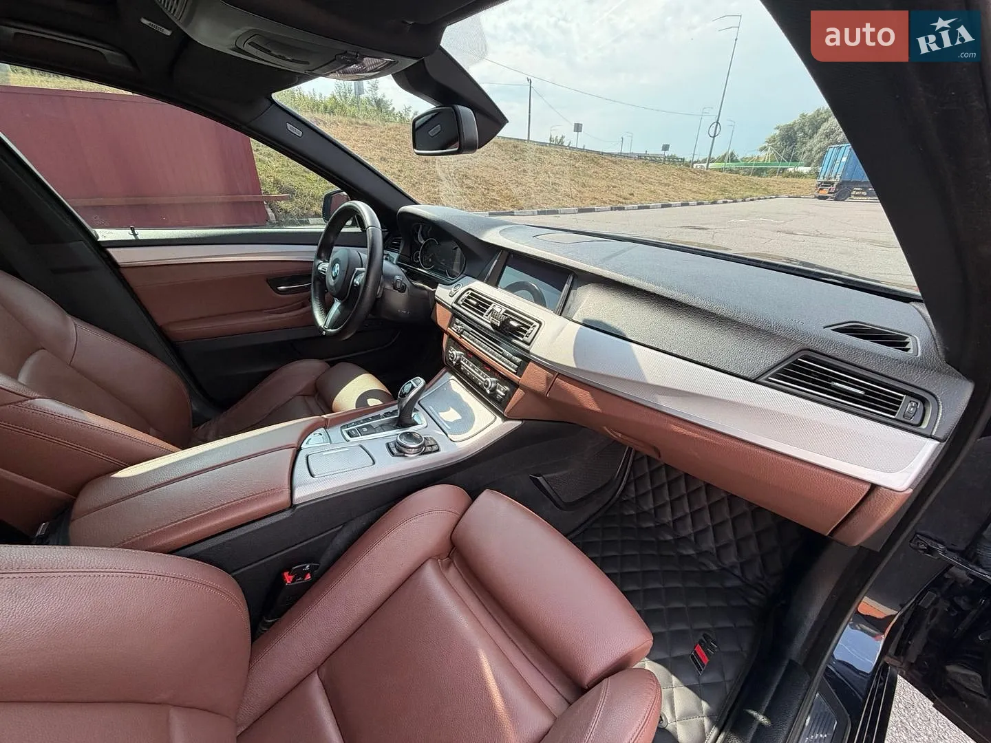 2013 BMW 5er - мініатюра 26