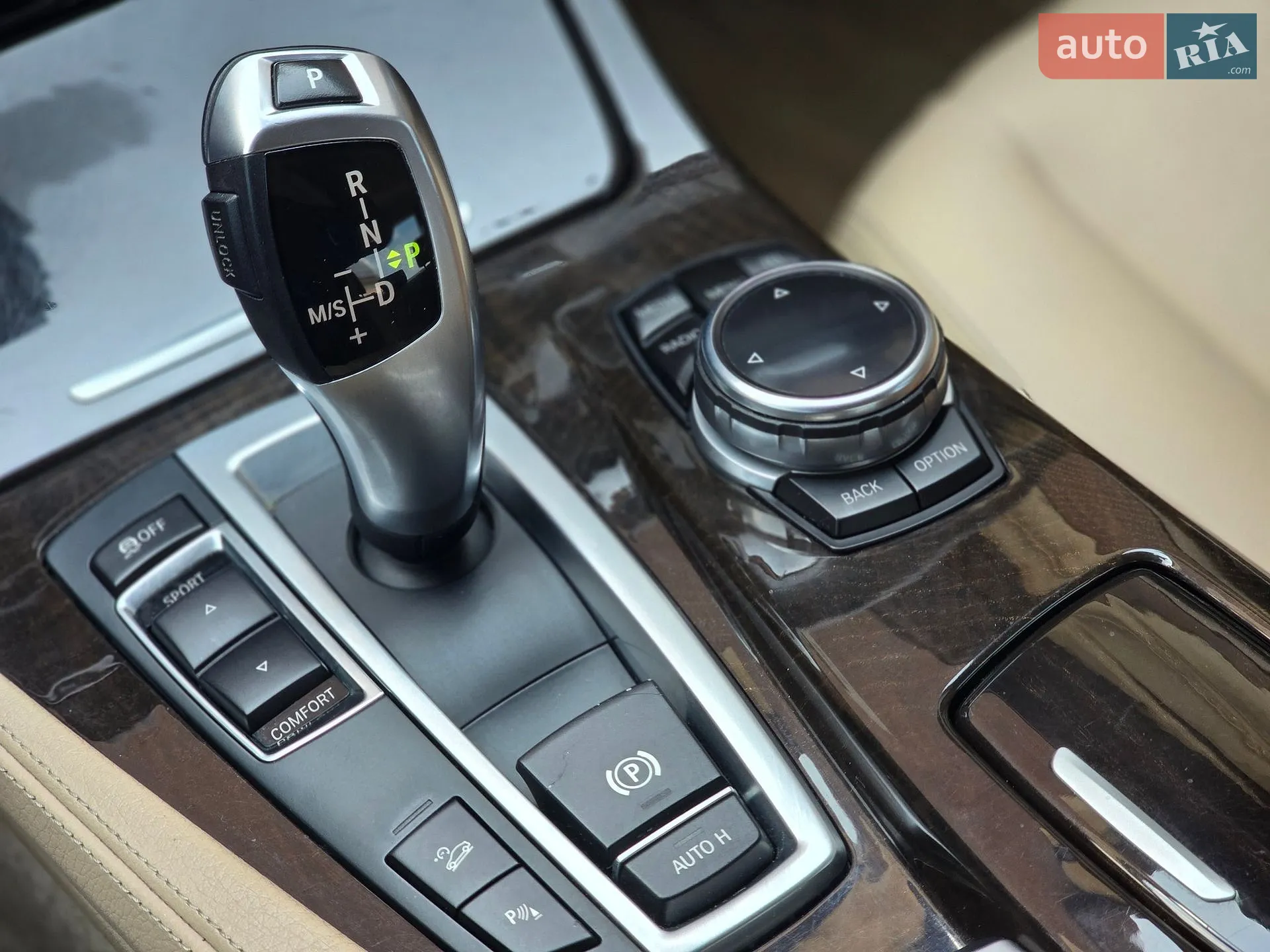 2013 BMW 5er - мініатюра 20