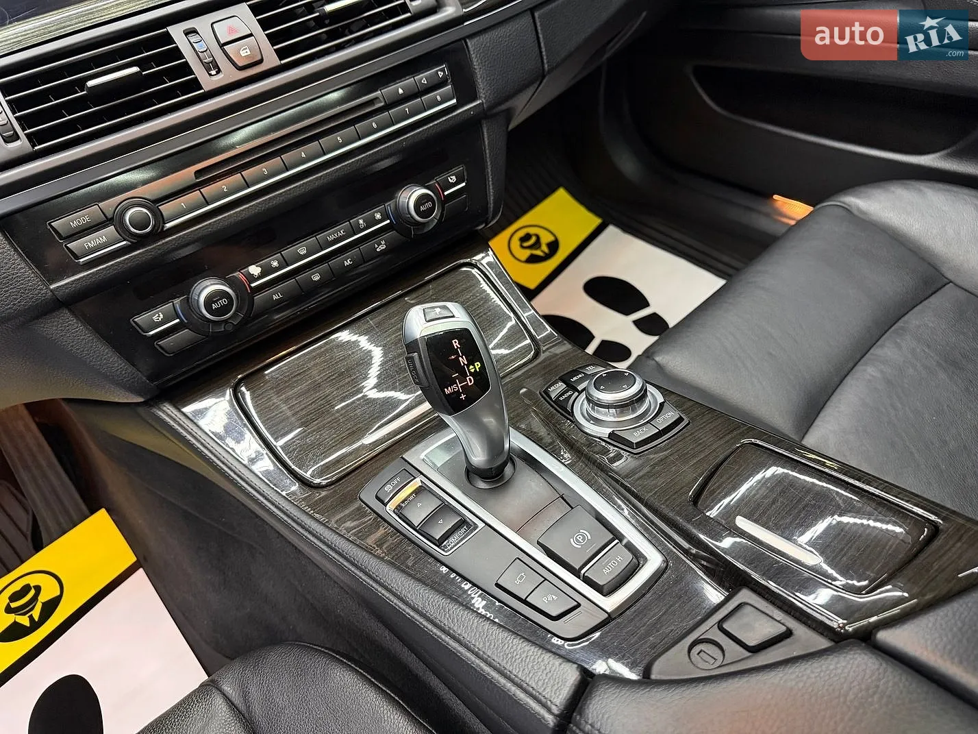 2013 BMW 5er - мініатюра 22