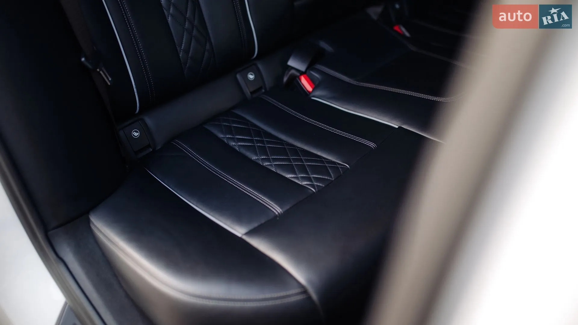 2017 BMW 5er - мініатюра 23